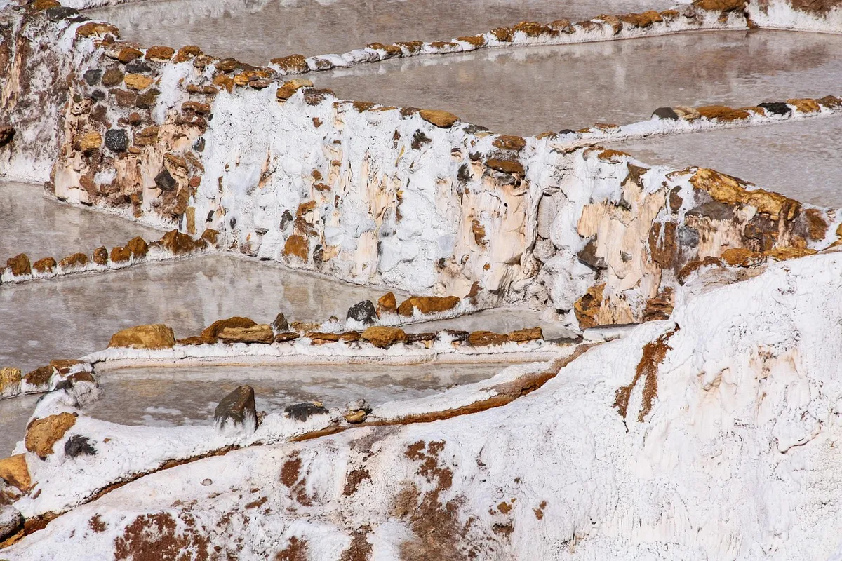salt pans, maras, salt breakdown, peru