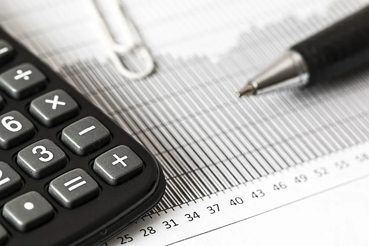 new year, calculator, calculation, insurance, finance, accounting, pen, investment, office, work, taxes, business, graphs, money, financial, tax, analysis, plan
